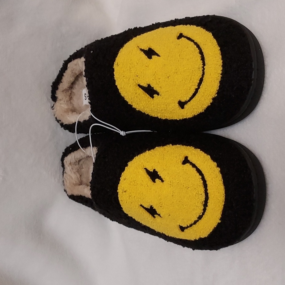 S + R Kids Slippers - Picture 2 of 11
